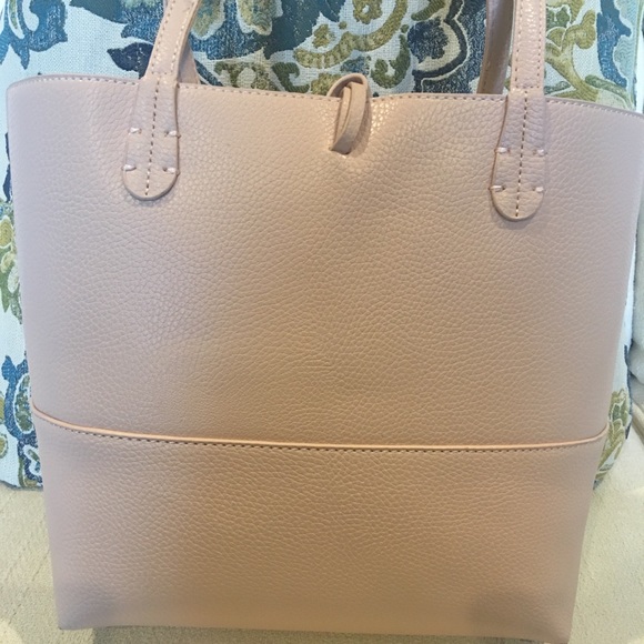 NWOT Vegan Leather Pink Cutout Tote Bag - Picture 3 of 8